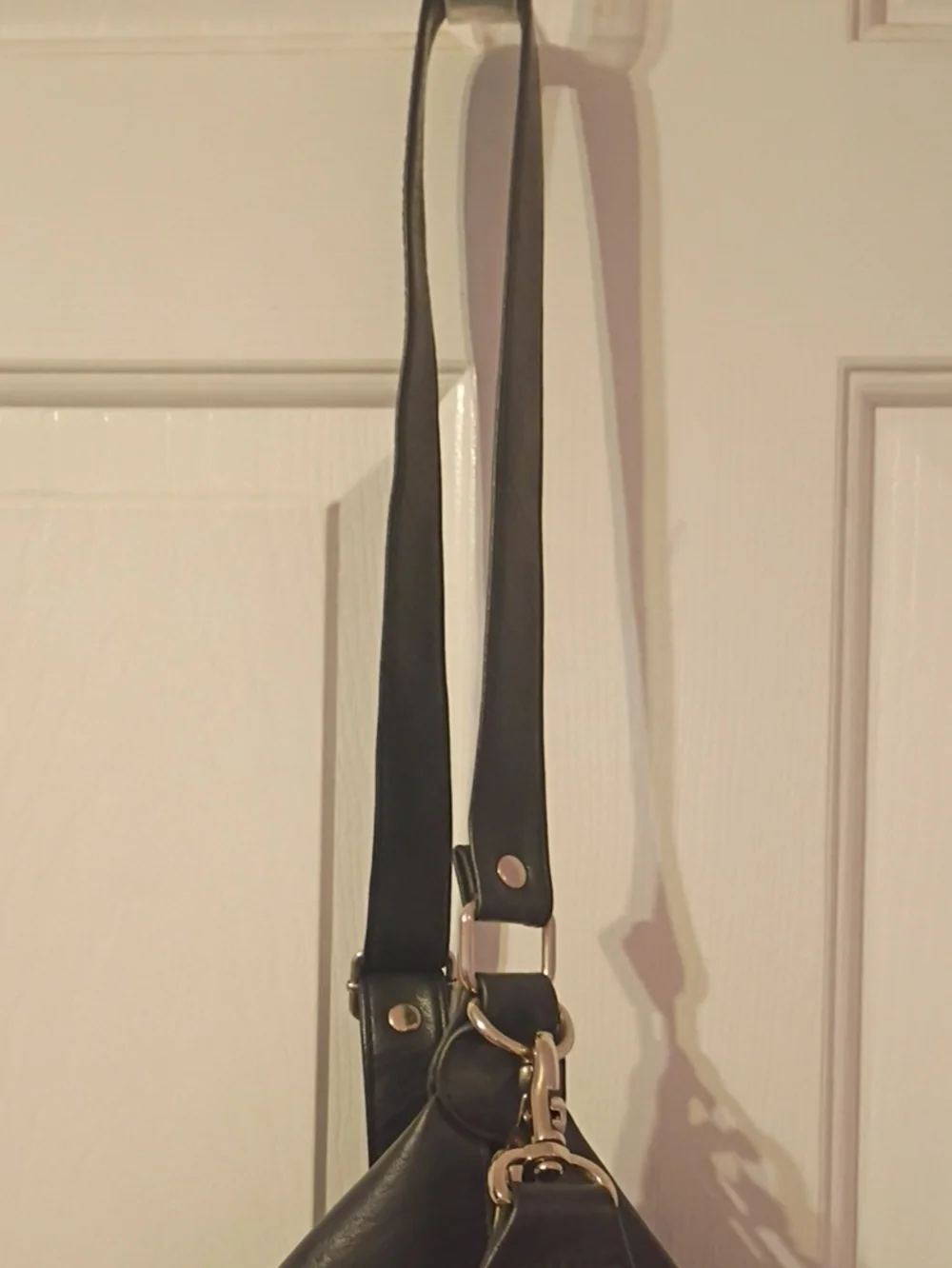 Kathy Ireland Slingback Bag